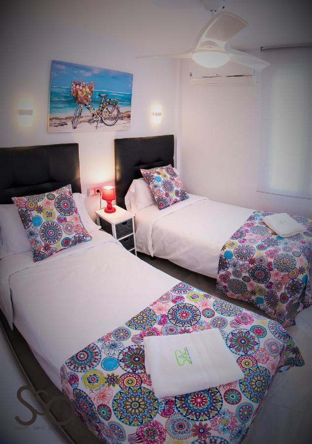 My Sweet Red Apartment Benidorm Exterior foto
